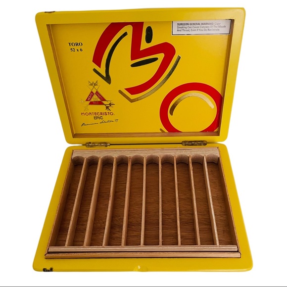 Montecristo Cigar Box Epic Premium with Sleek Look for Display RARE 2007 - Picture 2 of 16